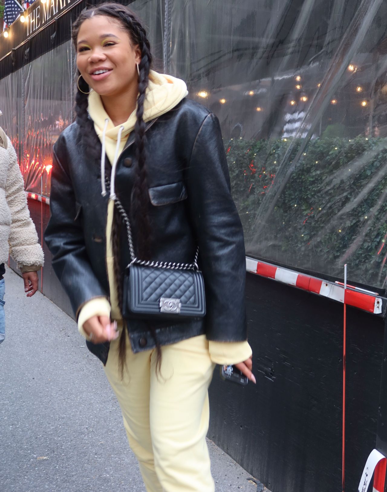 STORM REID STROLLING THROUGH THE UPPER EAST SIDE OF NEW YORK4